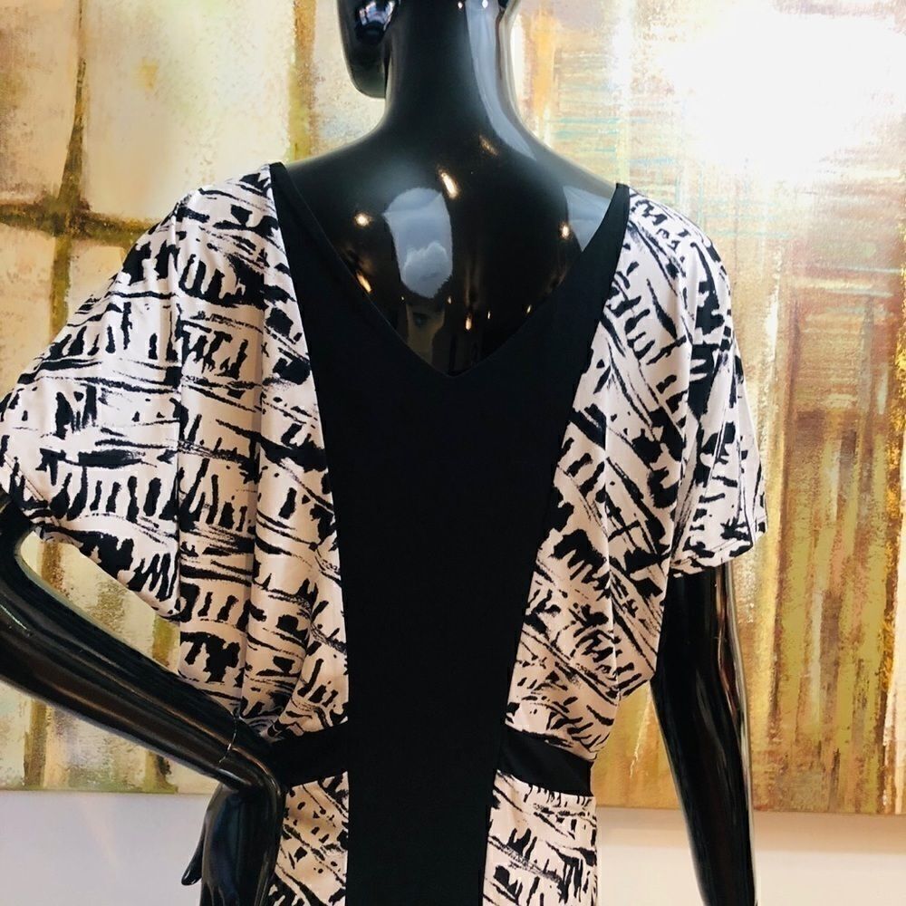 BCBGeneration Splash Design V Neck Dress Small - Picture 5 of 6